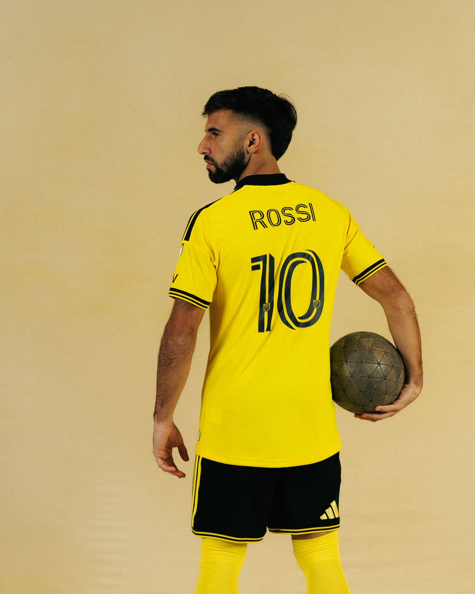 Crew Shop tweet media