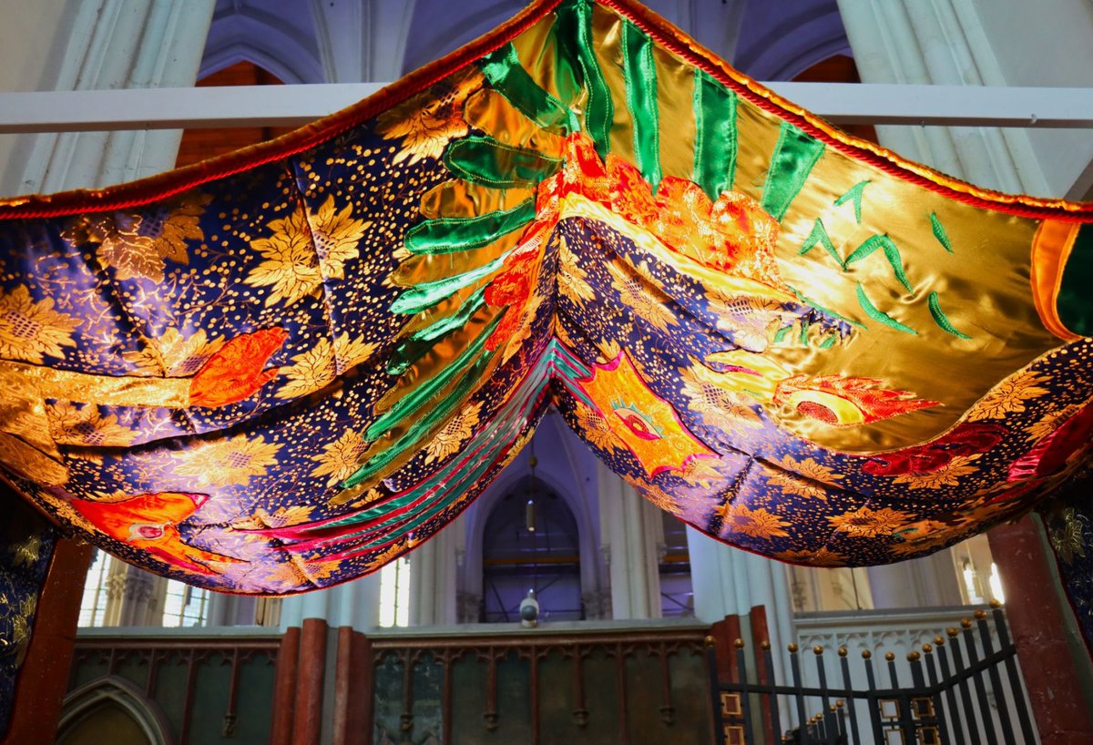 Middeleeuwse miniaturen en hedendaagse antwoorden in de Stevenskerk — T/m 6 april presenteert de Stevenskerk in Nijmegen de tentoonstelling 'Ver &amp; Nabij – gebroeders Van Lymborch X hedendaagse kunstenaars’. Lees verder op galleryviewer.com/nl/article/337….