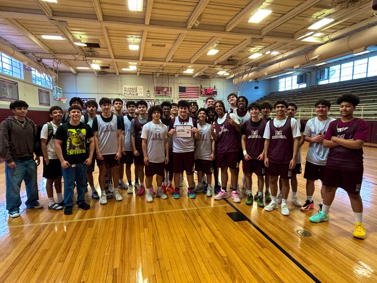 Marshall Basketball tweet media