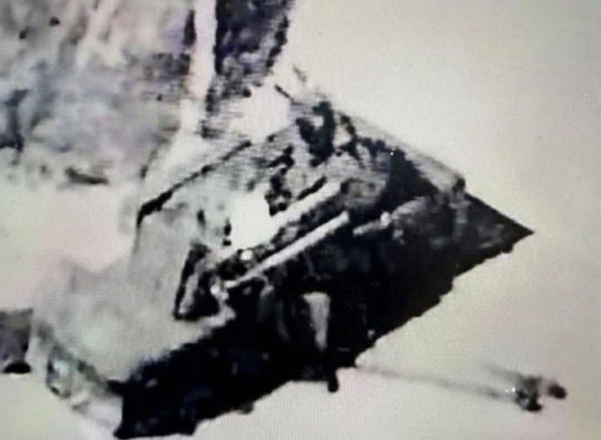 clashreport's tweet photo. Sudanese Armed Forces drone destroyed UAE-backed RSF terror group’s Chinese-made FK-2000 SHORAD in Ed Dubeibat.

The strike was carried out from drone-launched IIR (imaging-infrared) guided munition, striking the system directly.

Photos show the platform destroyed. https://t.co/SZaYqVU0J9