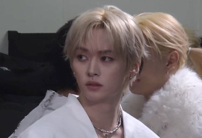 lin0saurus_'s tweet photo. Blond lee know https://t.co/VJHjhNhr00