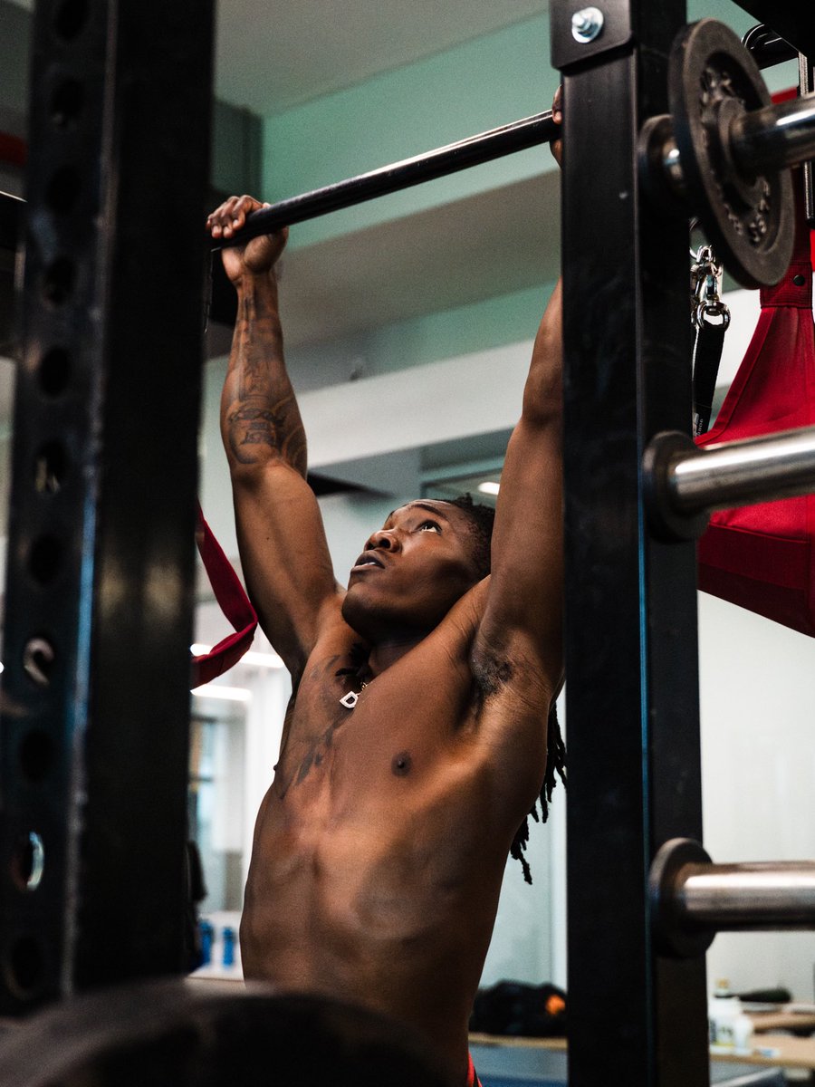 FAUFootball's tweet image. It’s all in the work ⛓️

#WIP🏝️