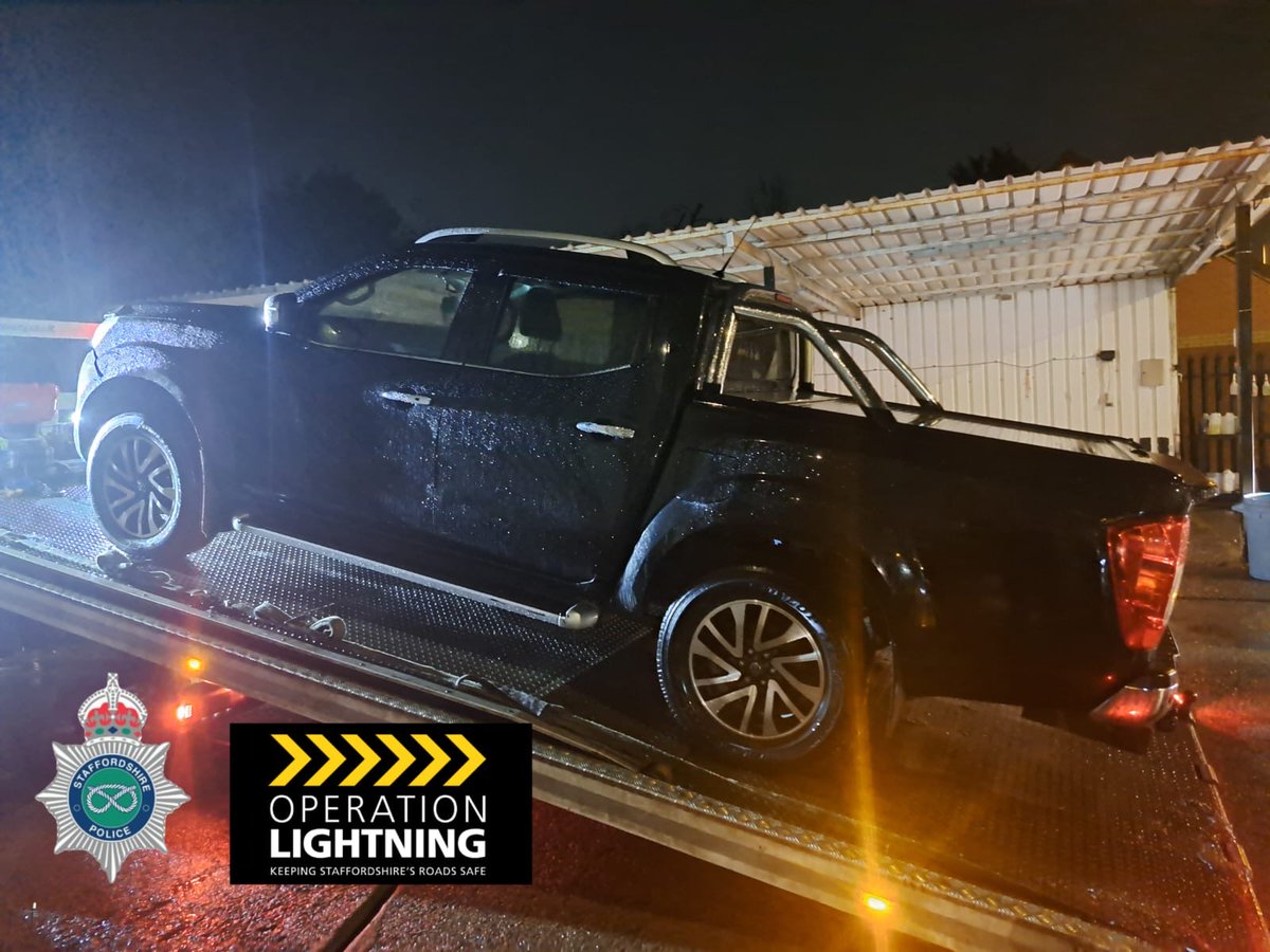 StaffsRCT's tweet image. Our force Stolen Vehicle examiner has also been busy moping up #Cloned and outstanding #Stolen vehicles found across various Local Policing areas. 

Both recovered for further in depth examinations and return to their rightful owners 😊

#RCT