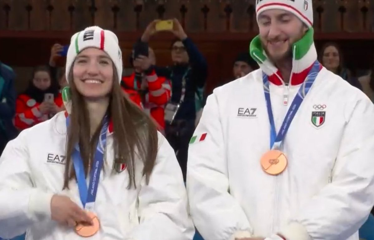 Iperborea_'s tweet image. terzo posto sul podio, primo posto nei cuori di questo social, ci avete dato tutto ❤️‍🩹