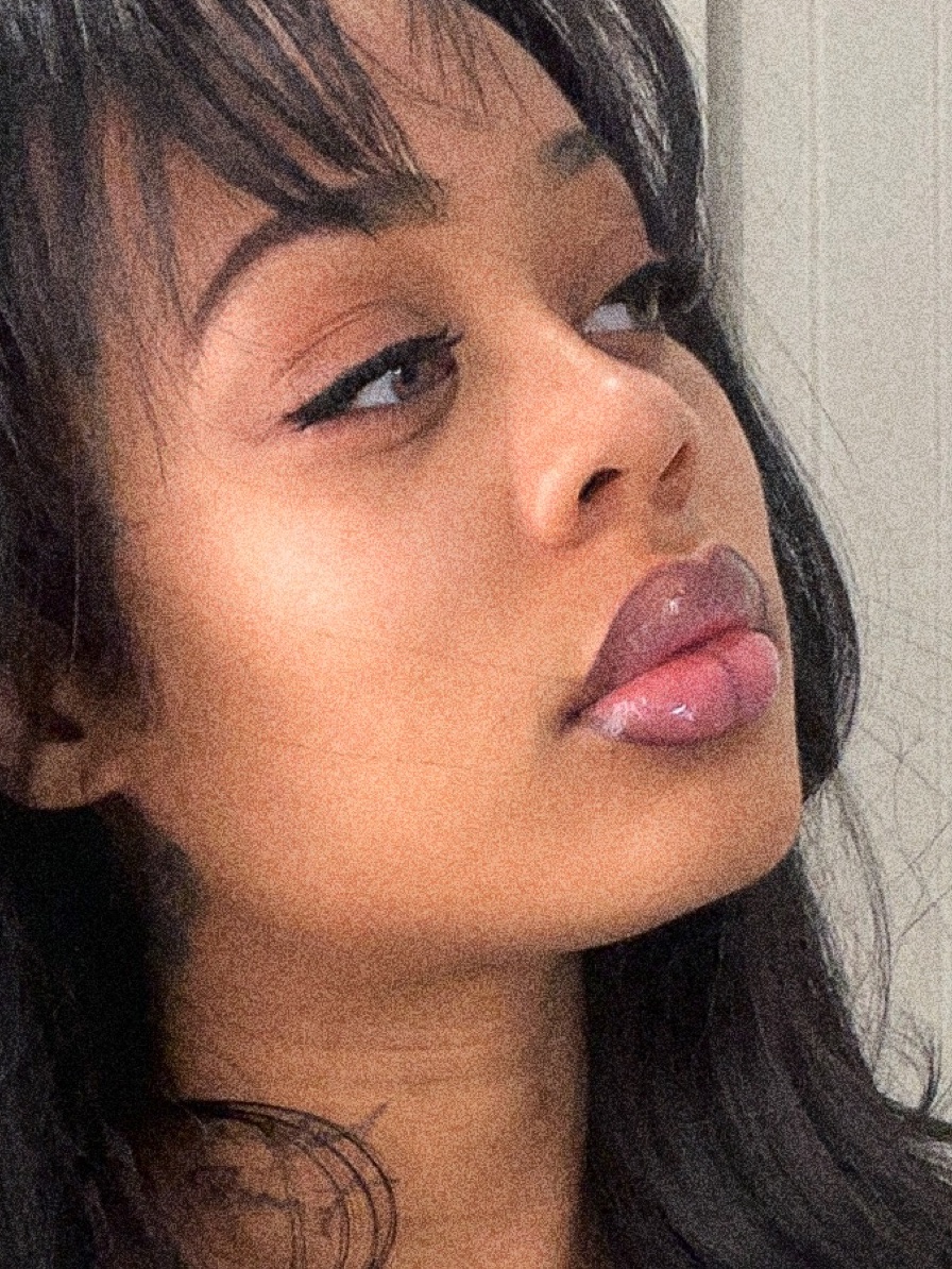 Lola Vex tweet media