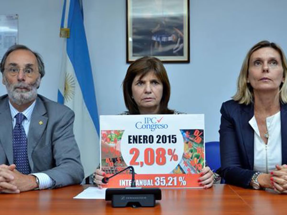 Con Cristina estábamos mejor.
Dato, no opinión.