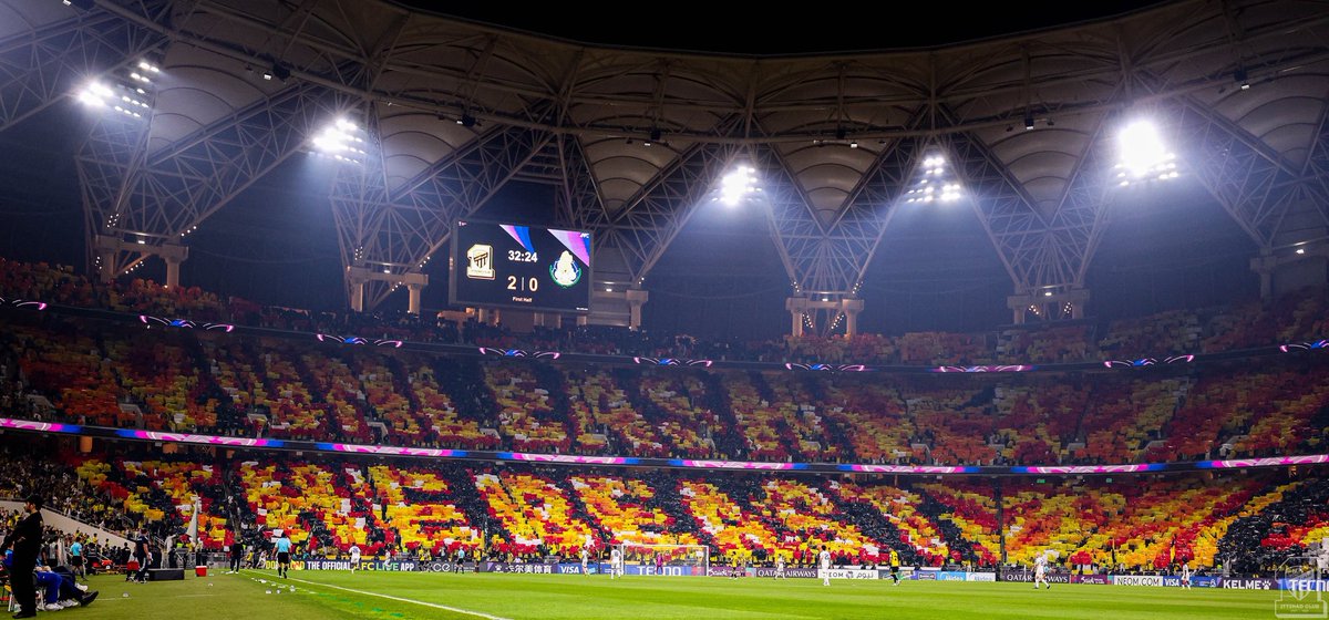 لاتسألونا وش السر .. يبقى 
السر في نادي الاتحاد 💛🖤