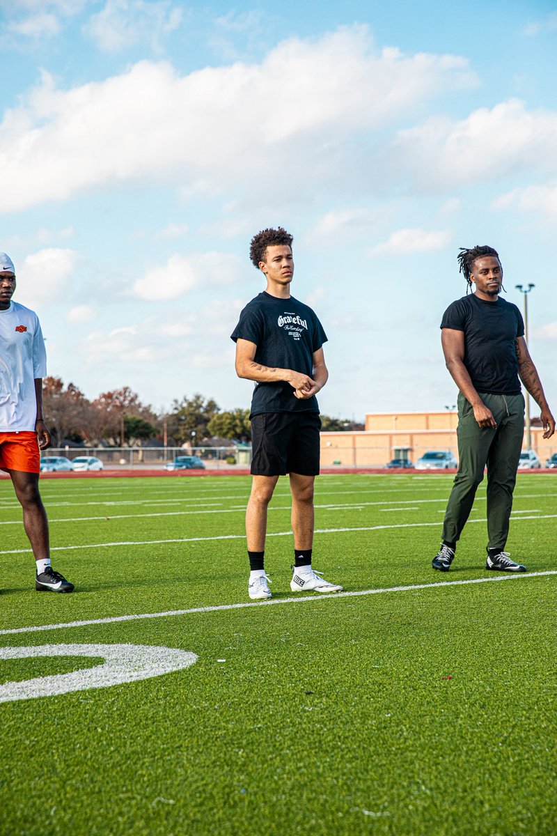 Chris Jones ll tweet media