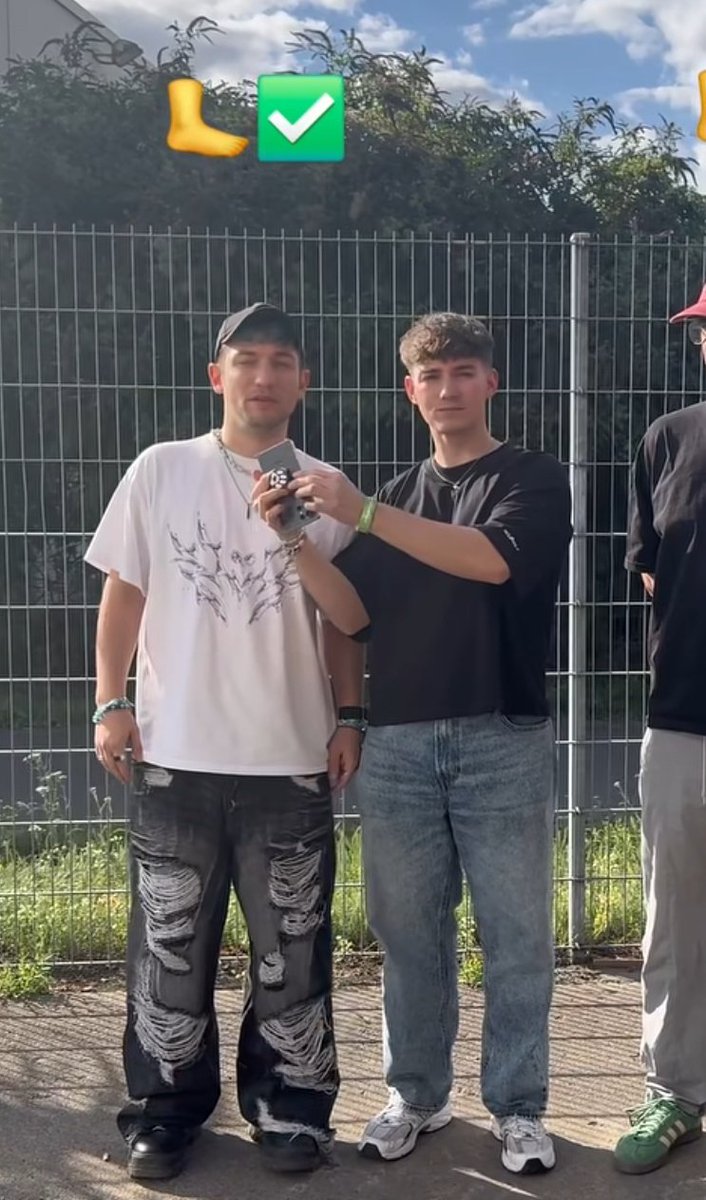 mr dubstep tweet media