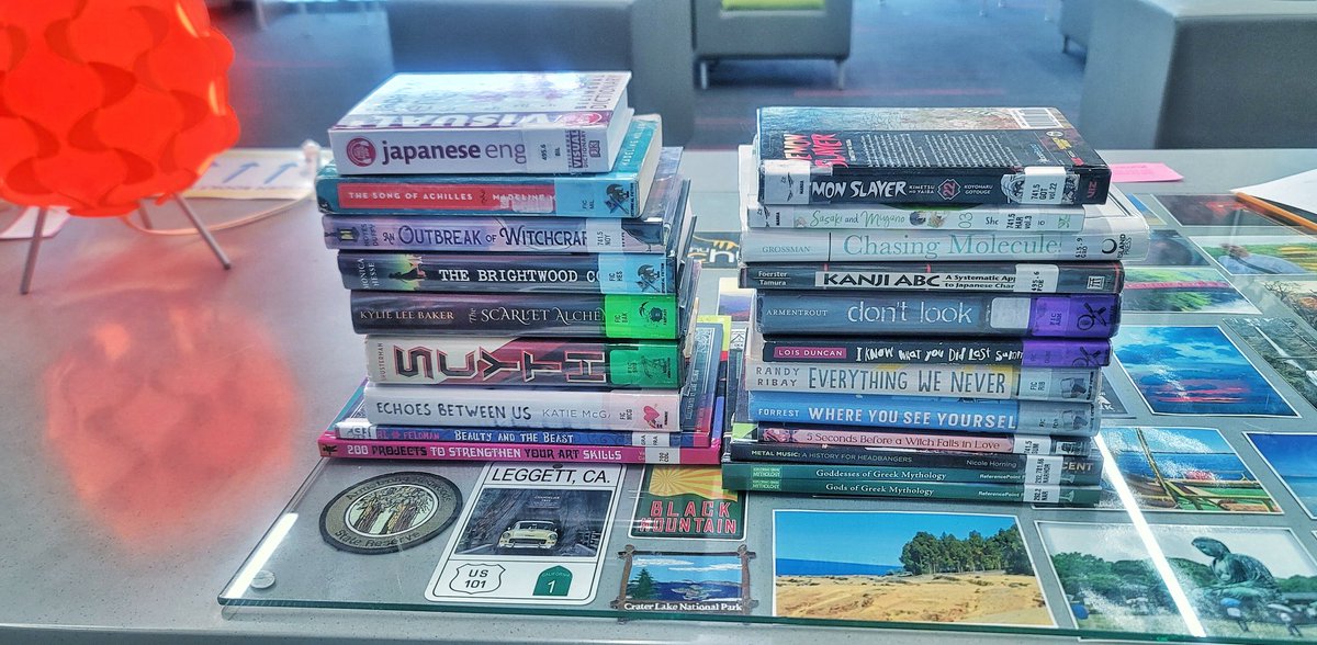 Bald Librarian tweet media