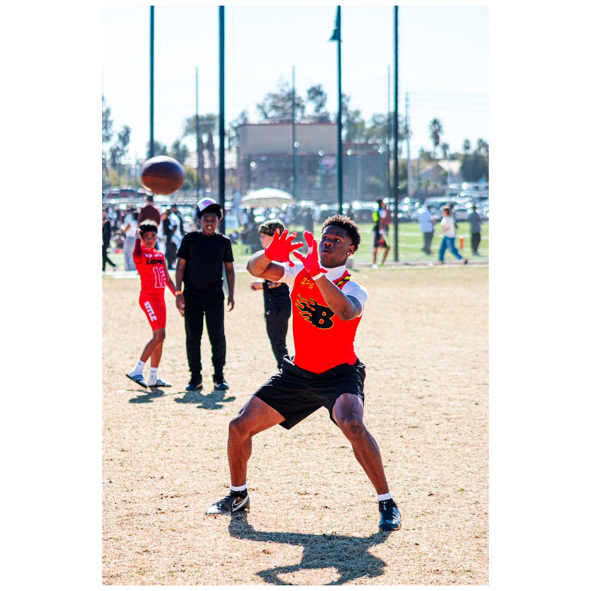 _morganjosiah's tweet photo. Weekend in Sin City 🔥🔥🔥🔥 @Epsblaze7v7 @Battle7v7 @Youngbullz22 @RecruitLouisian https://t.co/odV5Gj5PjX