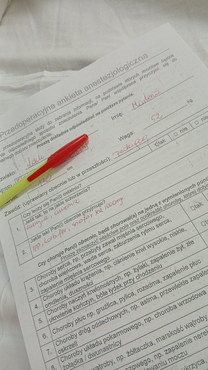 Okropny ten dzień. Badanie nie wyszło, centralne wkłucie strzeliło i zakładali nowe. Byl anestazjolog podpisałam wszystkie zgody bo moze zdarzyć sie tak ze prosto z kolonoskopii pojadę na blok.Boje sie ale wiem ze Wasze modlitwy mają moc.Spokojnej nocy  Kochani. Z Panem Bogiem 🩵