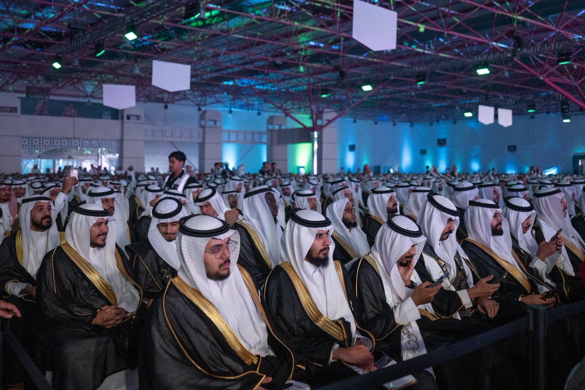 #صور
جانب من حفل تخريج الدفعة الـ 74 من طلاب وطالبات  #جامعة_أم_القرى

#تخرج_جامعة_أم_القرى_74