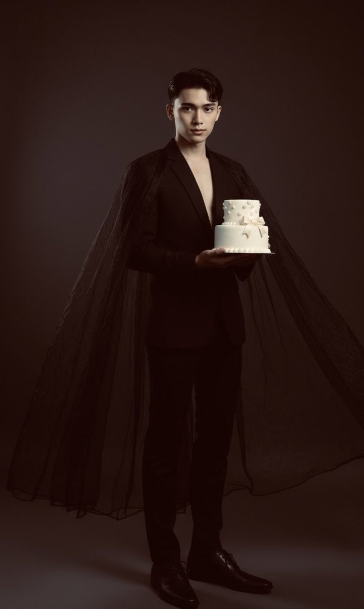 wlmr_qdyn11's tweet image. +1🥳🎂