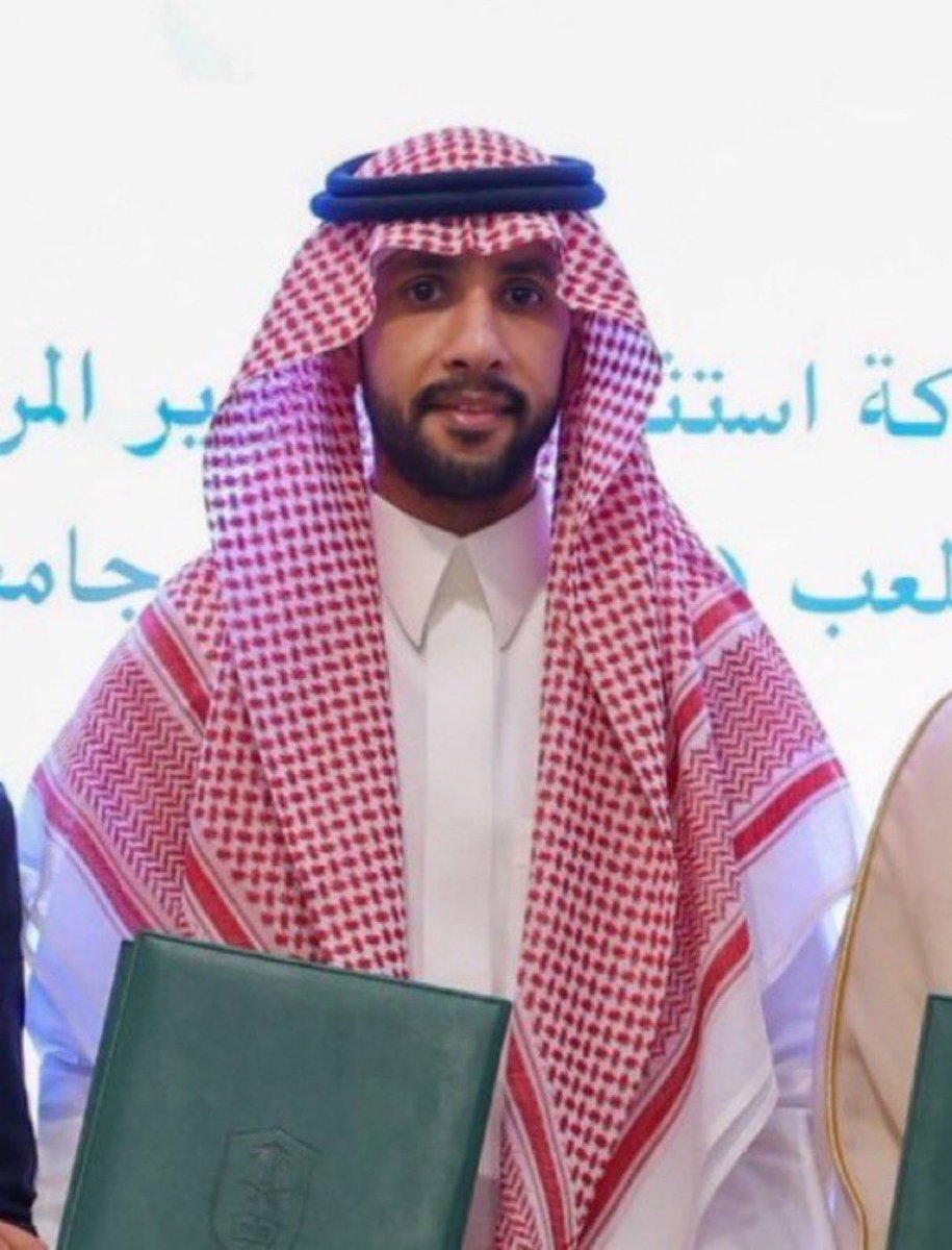 كتب حساب النصر ان السكيت استقال 
لا 
اذا الخبر غير حقيقه مغبينه لين فترة الانتقالات الصيفيه وبيطلع كالعاده