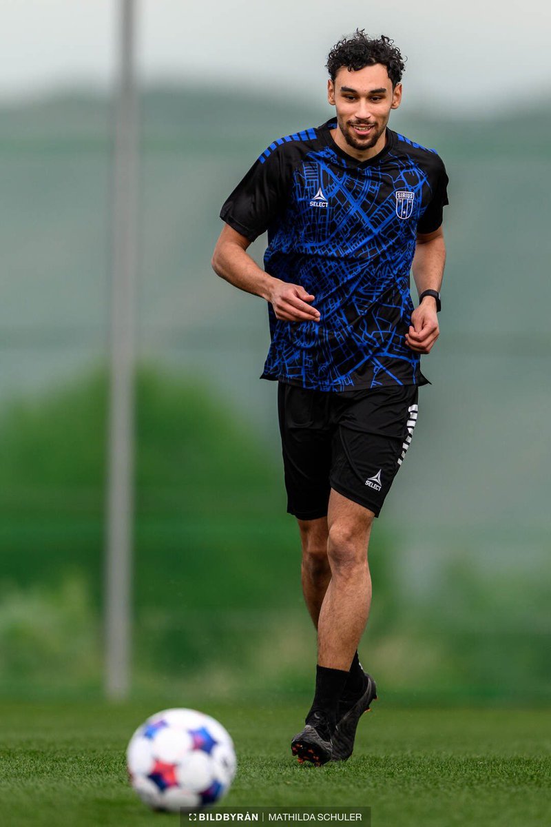 Jocke Persson springer in i podden i morgon, frågor?