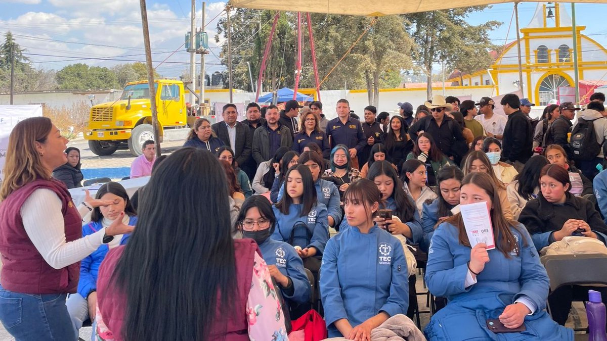 Participación Activa en la Campaña de Servicios Integrales a la Comunidad, el la Colonia de La Gloria  en Ciudad Serdán. 
#PorAmorAPuebla #PensarEnGrande #SoyTecNM #OrgulloTecNM #SoyTecSerdan
