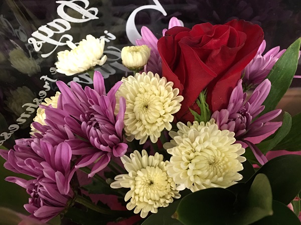 Surprise your special someone with a bouquet of flowers this Valentine's Day.

#flowers #ValentinesDay #bouquet #roses 
#almstedsmarket #almsteds