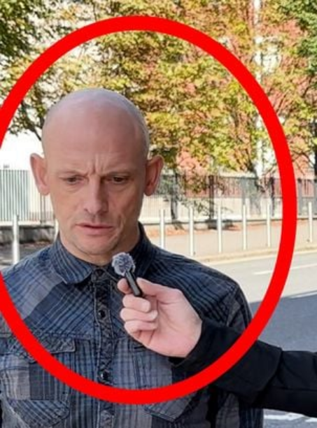 Mark Payne stabbed a 14 year old boy multiple times nearly killing him, he was convicted of Attempted Murder but only spent 4 years in jail.

He also sexually harrassed two teenage girls.

Now he is out on streets 'protecting women and girls'.

These people ARE the threat.
