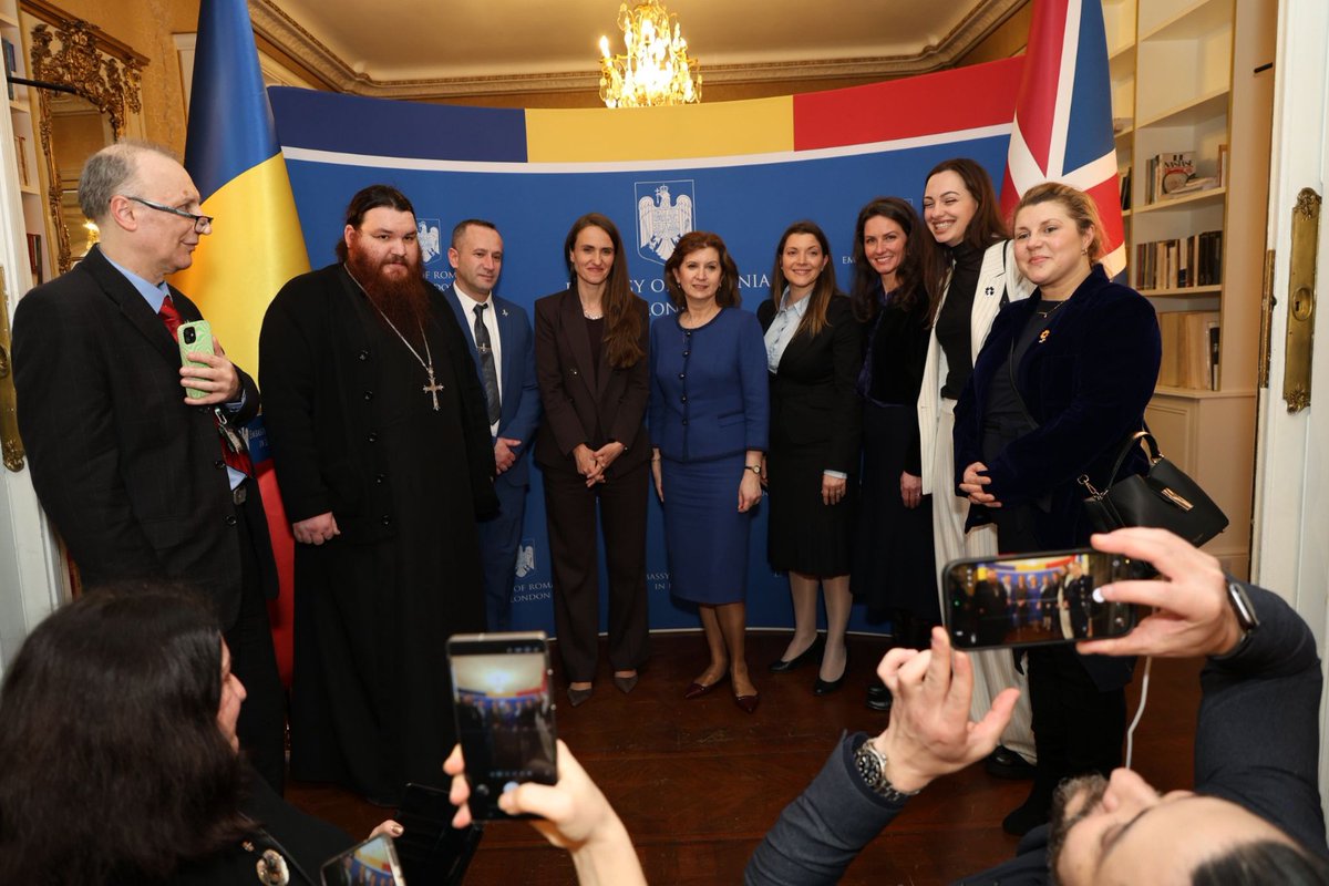 Toiu Oana tweet media