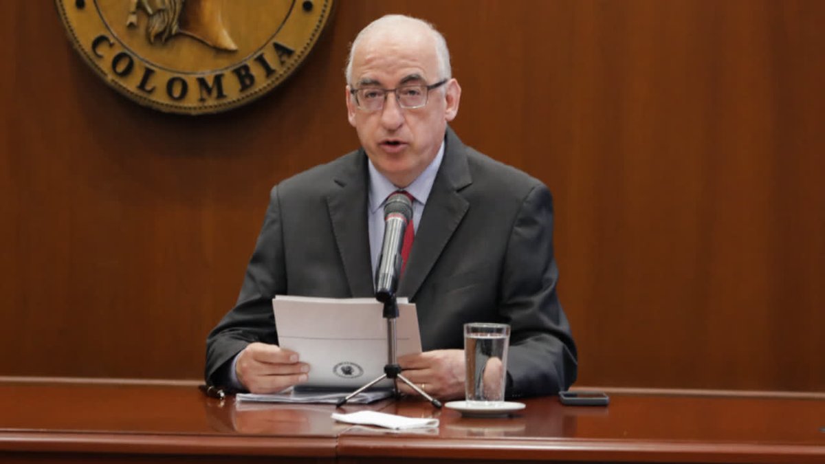 dataiFX's tweet image. “Nos hubiera encantado bajar las tasas, pero era inconsistente con el mandato constitucional y con preservar el poder adquisitivo de la moneda”: Gerente BanRep dataifx.com/post/nos-hubie…