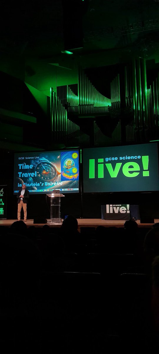 holmfirthhigh's tweet photo. A fantastic day in Manchester for Year 10 pupils attending Science Live at The Bridgewater Hall. Hearing from renowned scientists Professor Robert Winston and Dr Tim Gabriel, an exciting and informative day had by all 🧬🥼🔭 https://t.co/GeniUOkMeG