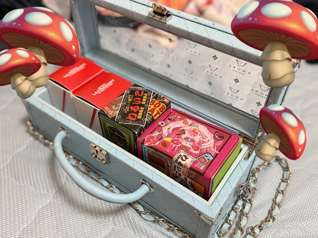 色分けストレージBOXにもなるし、デッキケース持ち運び用ケースにも