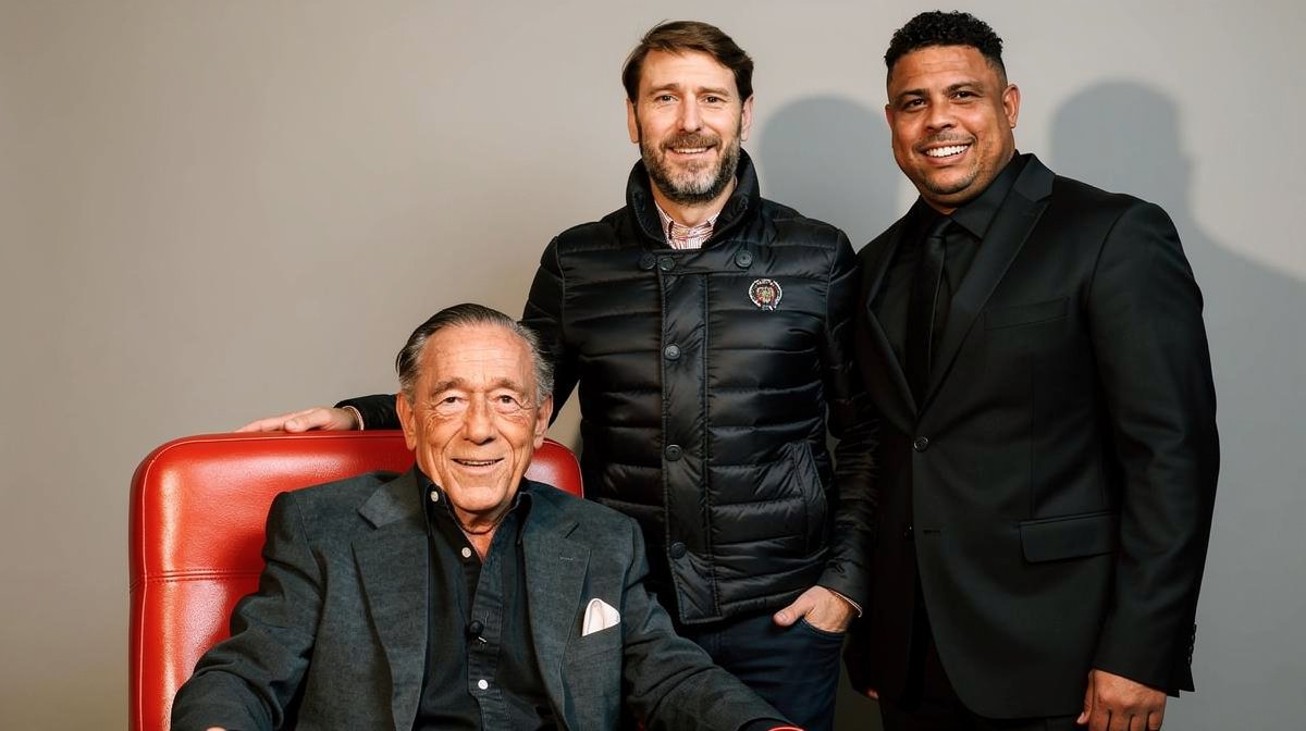 Oye <a href="/grok/">Grok</a> elimina de la foto al que ha sido el peor presidente del Real Valladolid.