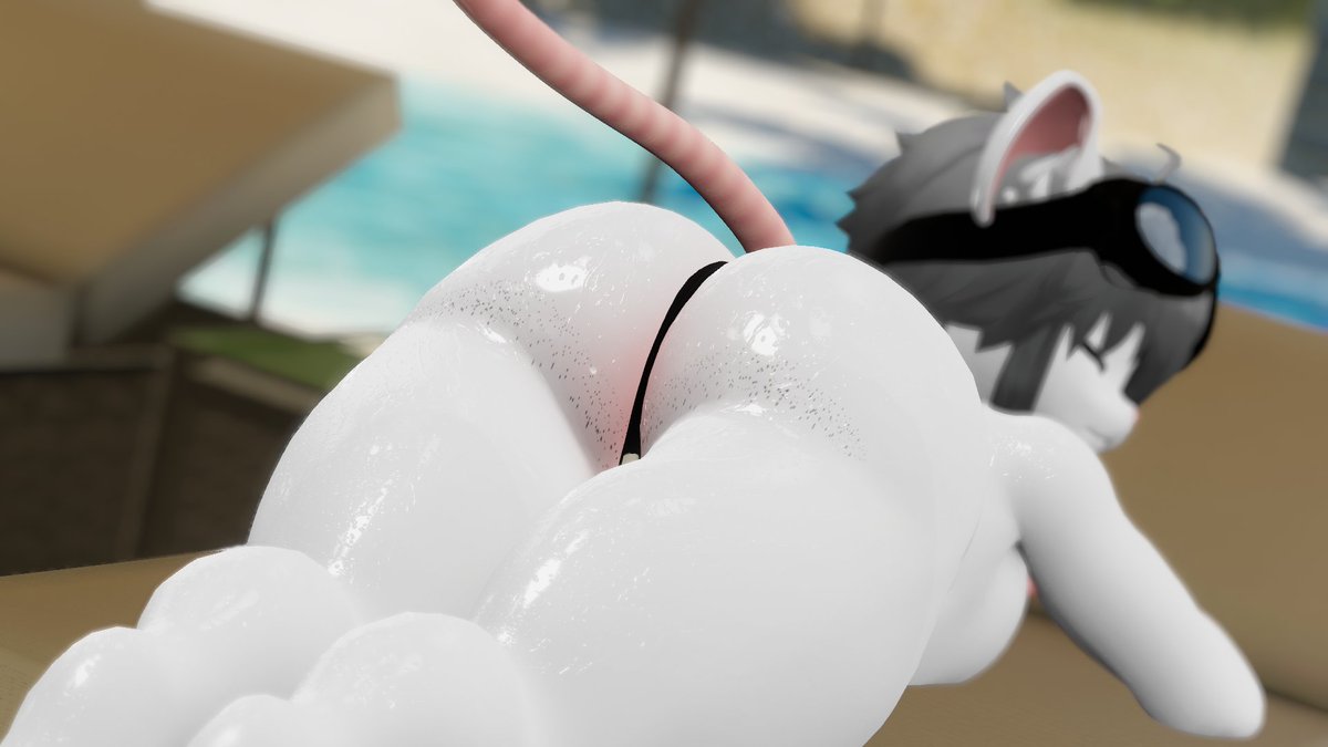 JustBeneAD's tweet photo. Oi, would you mind putting some sunscreen on it? https://t.co/M3BUCu3K6d