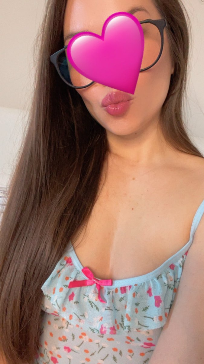 Petite Mixed Asian tweet media