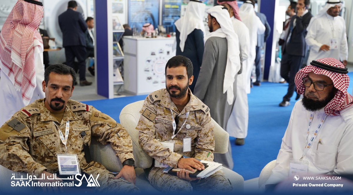 saakcompany's tweet photo. في اليوم الثالث من مشاركة ساك الدولية في معرض الدفاع، استقبل الرئيس التنفيذي لشركة ساك الدولية مشعل بن خالد بن حثلين @mkhethlain، في جناح الشركة، سعادة وكيل وزارة الصناعة والثروة المعدنية @mimgov المساعد للاستثمار الصناعي المهندس فهد الجبيري، حيث اطّلع على خدمات ساك الدولية في مجالات الإلكترونيات الدقيقة، وحلول التصميم والتصنيع، والصيانة والإصلاح، إضافة إلى إمكانيات الشركة في دعم مسارات توطين التقنيات ونقل المعرفة ضمن القطاعات الدفاعية والتقنية.

وخلال الزيارة، استعرض فريق ساك الدولية قدرات الشركة التشغيلية، وإمكاناتها في تنفيذ المشاريع المتخصصة، ودورها في تعزيز المحتوى المحلي وبناء سلاسل إمداد وطنية قادرة على تلبية المتطلبات الفنية للجهات العسكرية والأمنية.

كما استضاف جناح ساك الدولية عددًا من الوفود والشخصيات العسكرية والقيادات من جهات محلية ودولية، حيث جرى تبادل النقاشات حول فرص التعاون، وبحث مجالات التكامل الصناعي الممكنة، بما يسهم في دعم مستهدفات التطوير التقني والصناعي في القطاع الدفاعي.

On the third day of SAAK International’s participation in the defense exhibition, Mishal bin Khalid bin Hethlain @mkhethlain, Chief Executive Officer of SAAK International, received Eng. Fahad AL Jubairy, Assistant Deputy Minister for Industrial Investment at the Ministry of Industry and Mineral Resources @mimgov, at the company’s pavilion. During the visit, he was briefed on SAAK International’s services in precision electronics, design and manufacturing solutions, and maintenance and repair, in addition to the company’s capabilities in supporting technology localization pathways and knowledge transfer within the defense and advanced technology sectors.
During the visit, the SAAK International team showcased the company’s operational capabilities, its capacity to execute specialized projects, and its role in strengthening local content and building national supply chains capable of meeting the technical requirements of military and security entities.

The SAAK International pavilion also hosted a number of military delegations and senior leaders from local and international organizations, where discussions were held on cooperation opportunities and potential areas of industrial integration, contributing to the achievement of technical and industrial development objectives within the defense sector.

#ساك_الدولية #وزارة_الصناعة_والثروة_المعدنية
#الاستثمار_الصناعي #توطين_الصناعة
#الصناعات_الدفاعية
#معرض_الدفاع
#التكامل_الصناعي

#SAAKInternational #MinistryOfIndustry
#IndustrialInvestment #IndustryLocalization
#DefenseIndustry
#WorldDefenseExhibition
#IndustrialIntegration
#WDS2026
#TheFutureOfDefenseIntegration