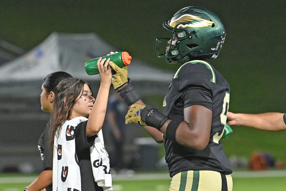 Congratulations to all CFISD athletic trainers who earned Academic All-District 16-6A and 17-6A honors! cfisd.net/cfisd-news-det… #CFISDspirit #ChooseCFISD 🎉