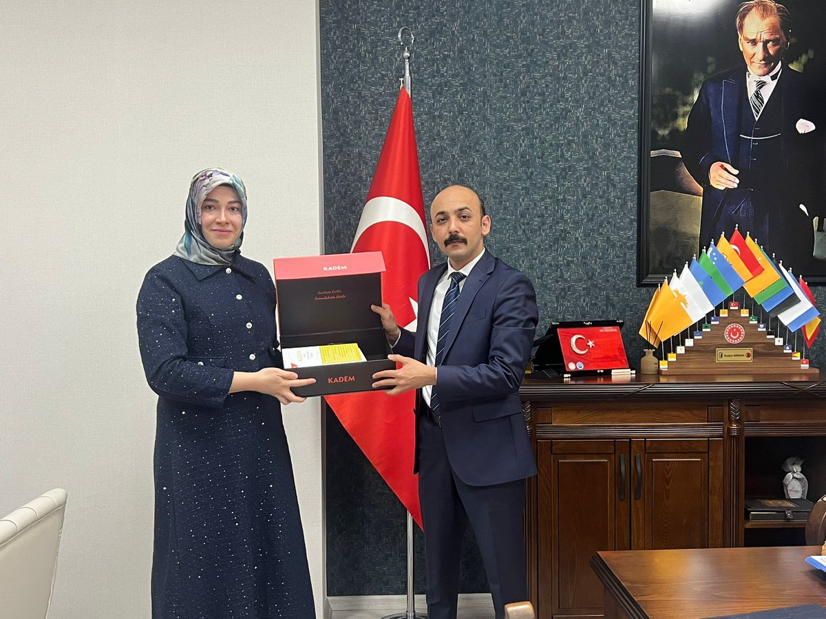 KADEM İl Temsilciliği olarak, Vali Yardımcımız Sayın Uğur Tutkan ve İbrahim Gökmen’i makamında ziyaret ettik. Kendileriyle verimli bir istişare gerçekleştirdik.

Sayın Vali Yardımcılarımıza nazik kabulleri için teşekkürler.

<a href="/kademorgtr/">KADEM</a> 
<a href="/bingolvaliligi/">T.C. Bingöl Valiliği</a>