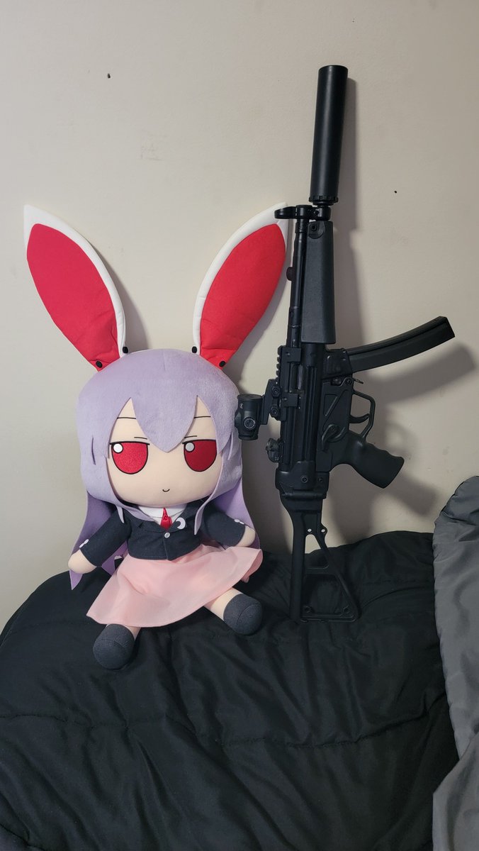 Fumos In Unusual Places tweet media