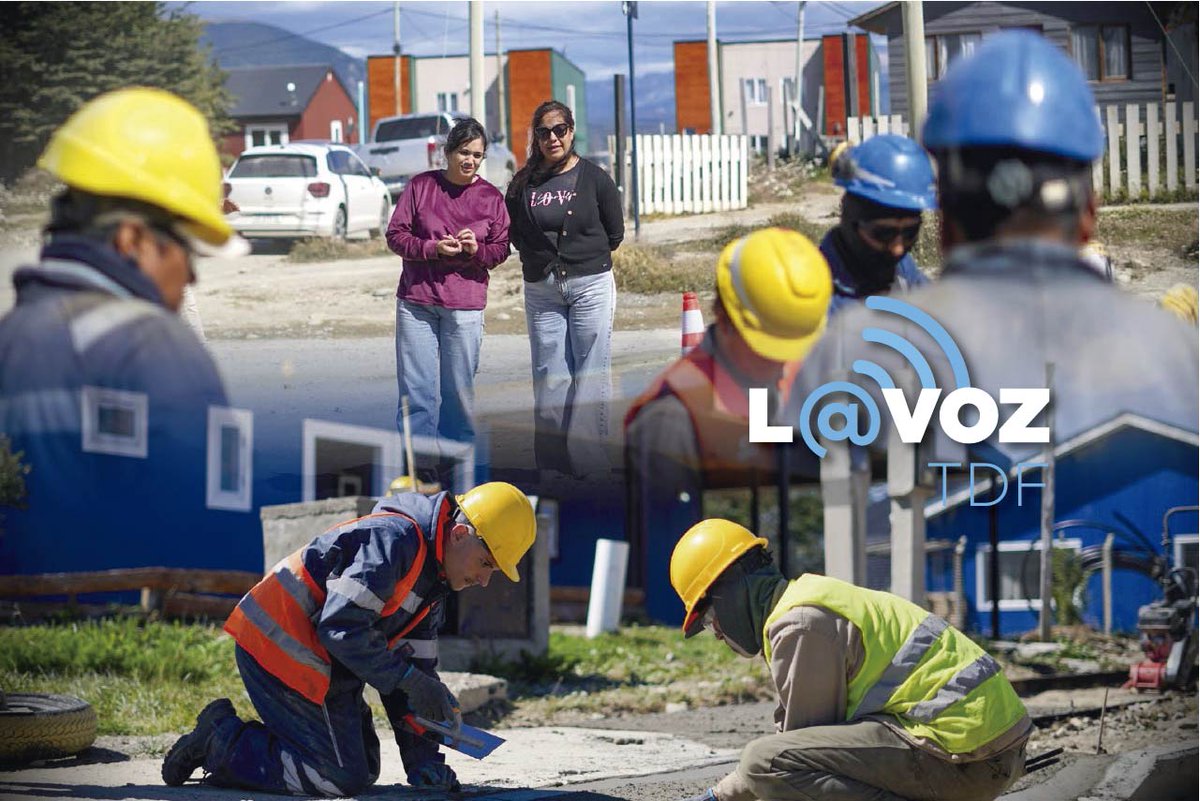 LaVozTDF's tweet image. #Tolhuin: Avanza el #Plan de #CordónCuneta y #Veredas en #ProvinciasUnidas y el #CascoCéntrico @Harrington_TdF #ObraPública @paula_cejas #TDF @GimeContreras5 #TierraDelFuegoAIAS lavoztdf.com/tolhuin-avanza…