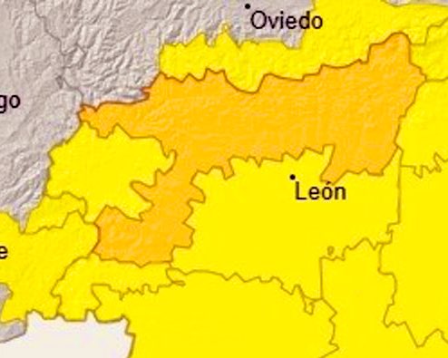 Albcofi's tweet image. Cuado os ponéis a debatir sobre cuantas comarcas tiene León que si está, que si la otra, que si mesetas y demás.
La AEMET diferencia muy bien lo que es la montaña (más oscuro) y lo que son zonas de valle/ribera/páramos/etc. (más claro).
Dejaos de chorriladas que esto es así.