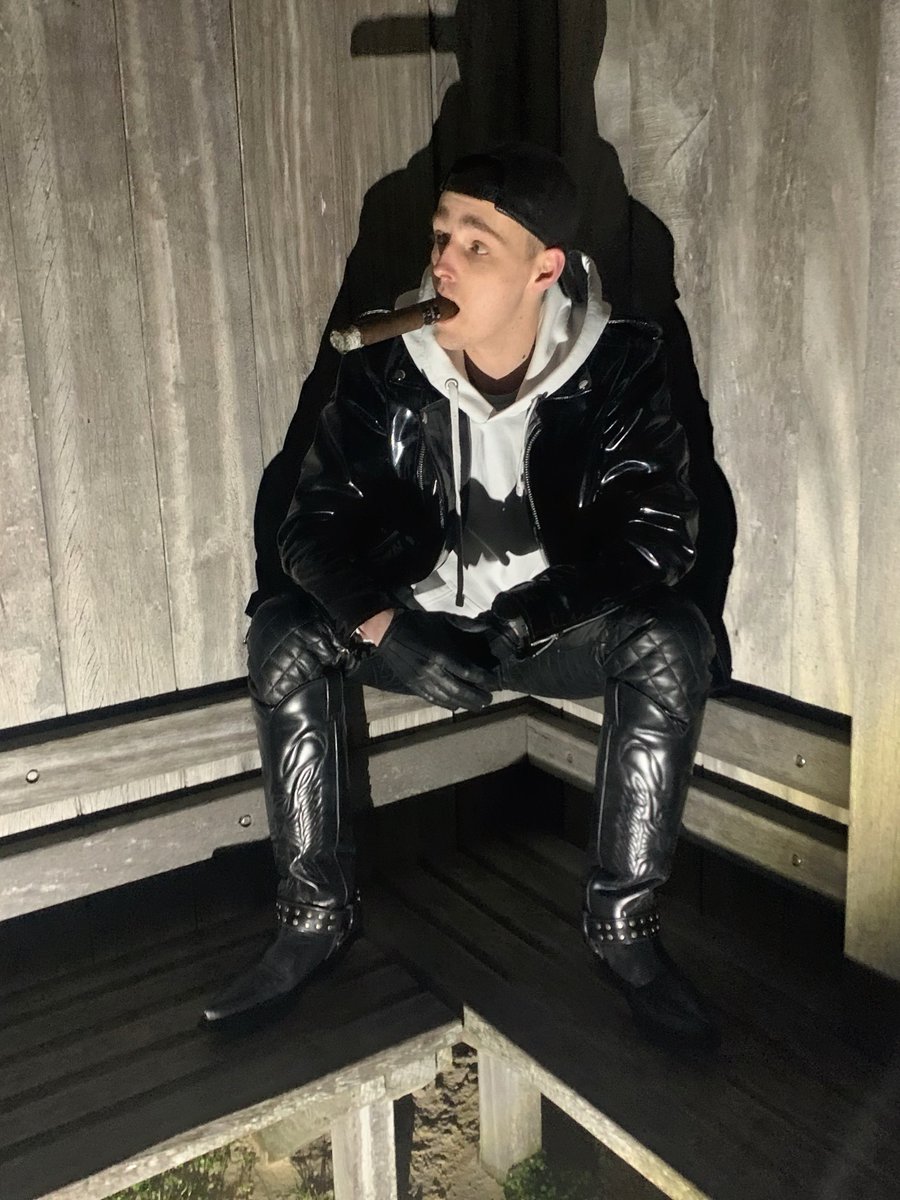 CIGARBOII 🔥 tweet media