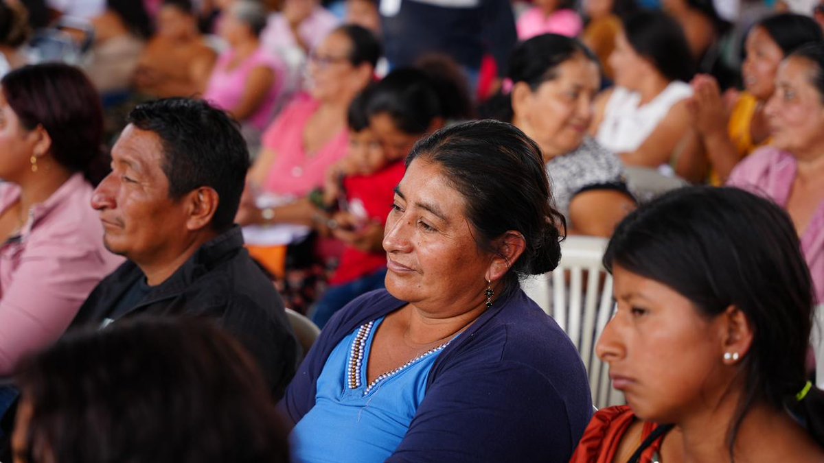 IESS_Manabi's tweet photo. #IESSenTerritorio | @IESS_Manabi y @IESS_SSC presentes en las Brigadas Sociales por #ElNuevoEcuador, en beneficio de los ciudadanos de #Cascol.
🤝 En nuestro stand brindamos información y acompañamiento en temas como:
📌 Asesoría de afiliación
📌 Trámites ciudadanos https://t.co/VH29RVZ6hC