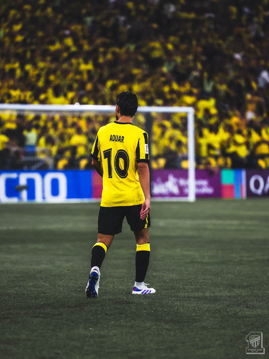 👑💛🖤 <a href="/HoussemAouar/">Houssem</a>