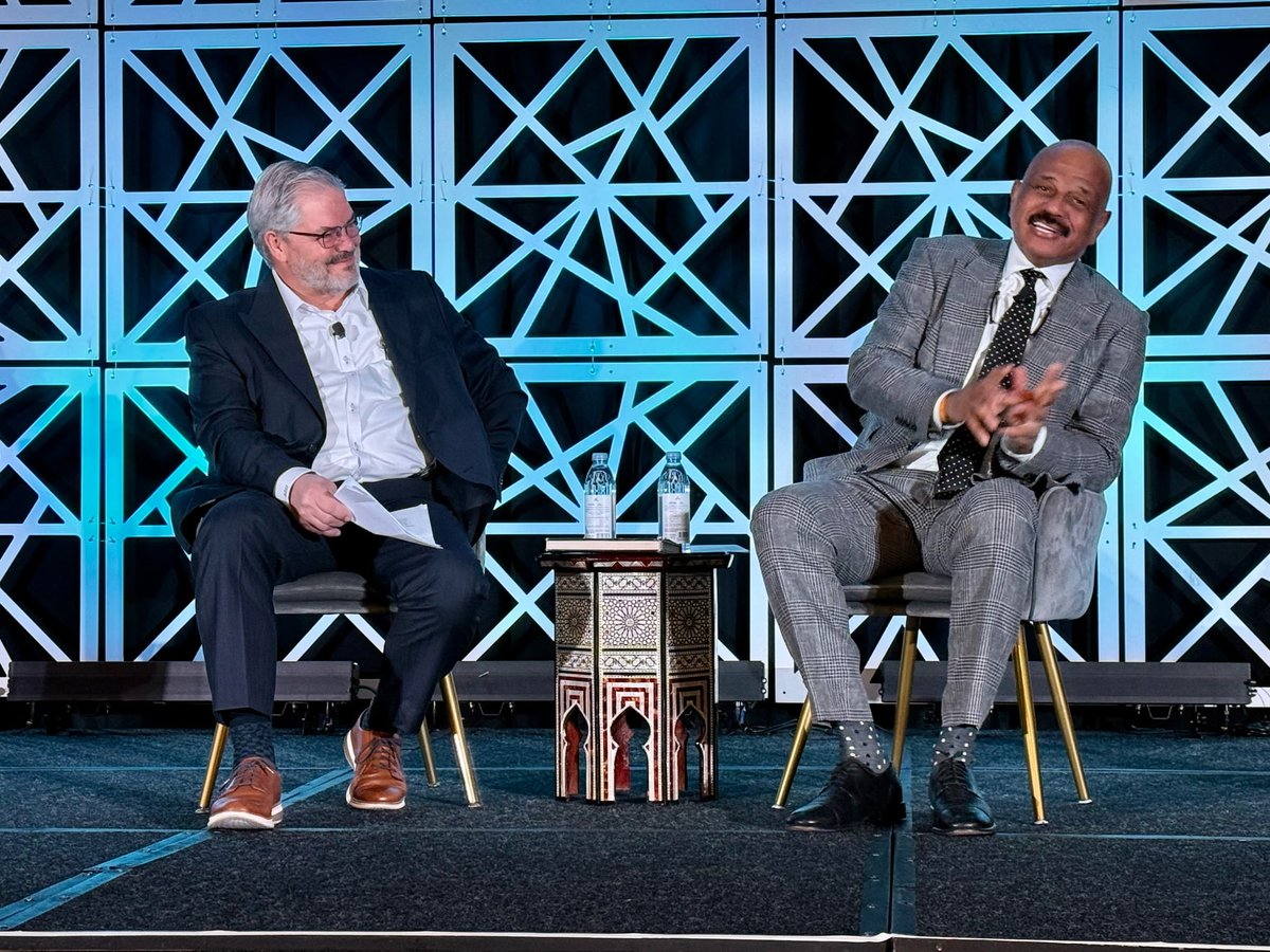 JOHN LUCAS ENT tweet media