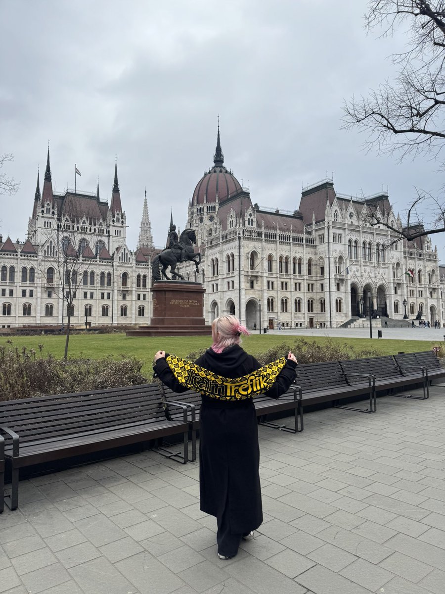 Dumnie reprezentuję #TeamTreflik na Węgrzech, pozdro #plkpl