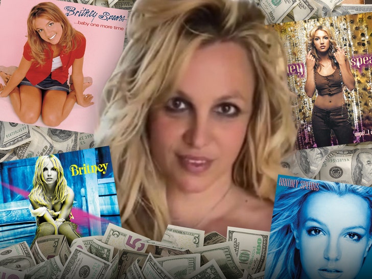 TMZ's tweet image. EXCLUSIVE: Britney Spears sells her rights to her music catalog.

Details: tmz.me/AdFVX8e