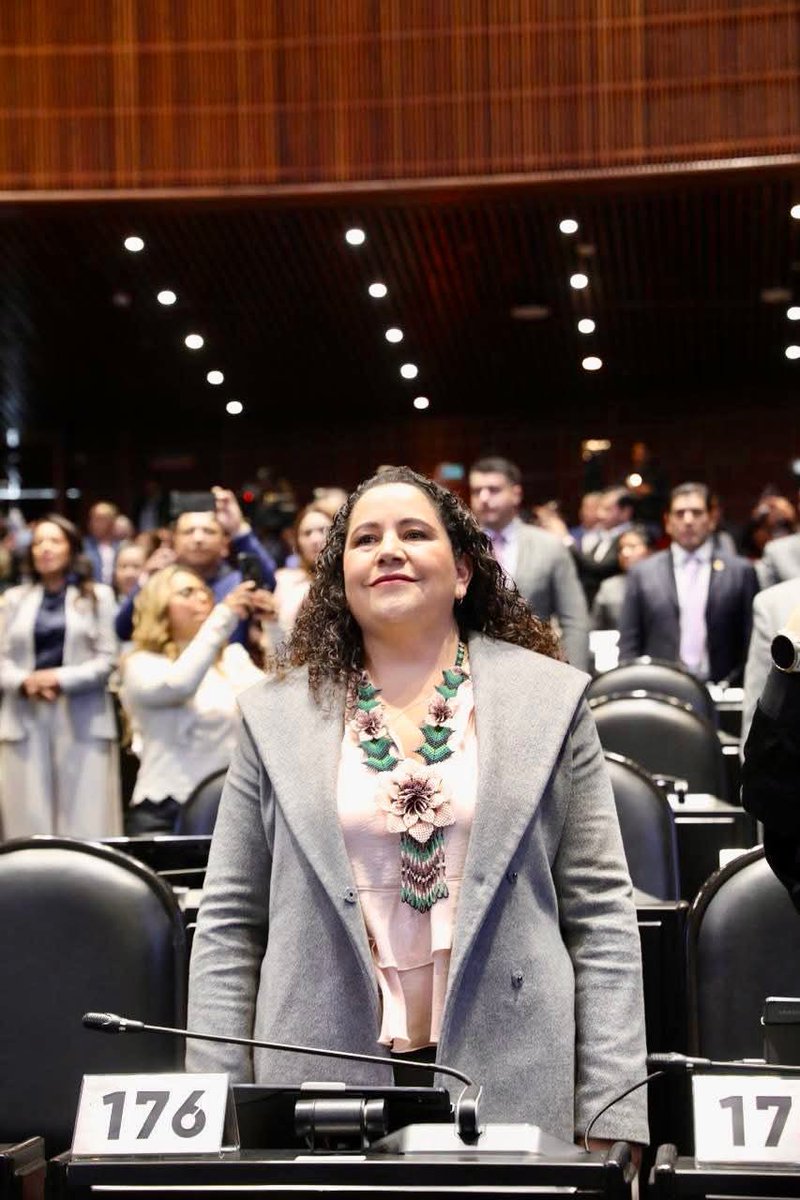 Leticia Barrera tweet media