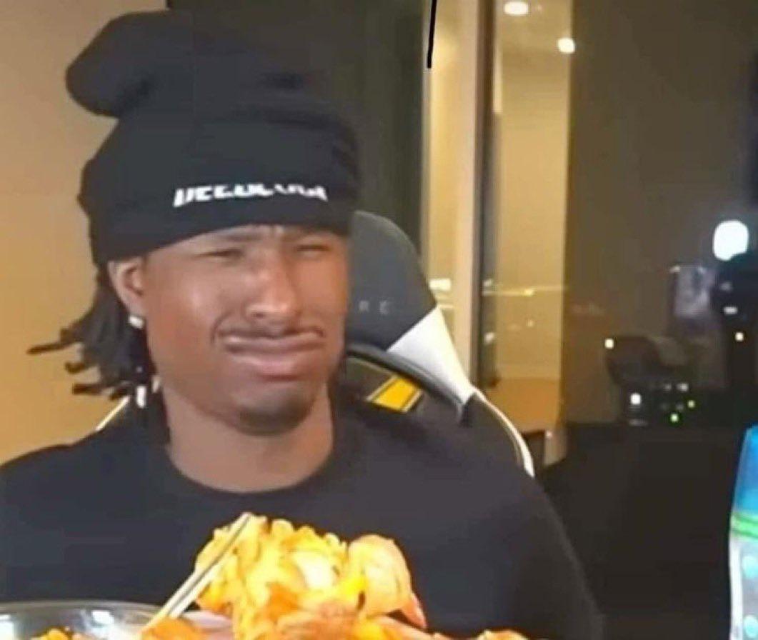 72Breezy's tweet image. HOW tf we supposed to know they temporary???