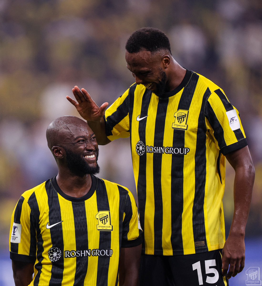 ittihad's tweet photo. 📸| بيريرا واحتفالية الهدف الرابع 👀
#الاتحاد_الغرافة 
#دوري_أبطال_آسيا_للنخبة https://t.co/kS3CMh6csj
