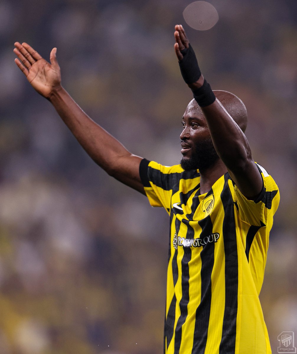 ittihad's tweet photo. واتفقنا إنك أكثر .. وأنا أكثر 💛🤩 https://t.co/7Qiy20JNKl