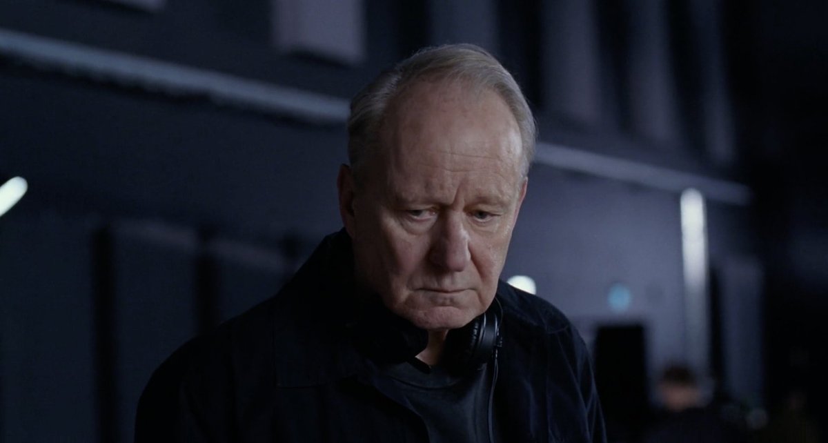 screencaps tweet media