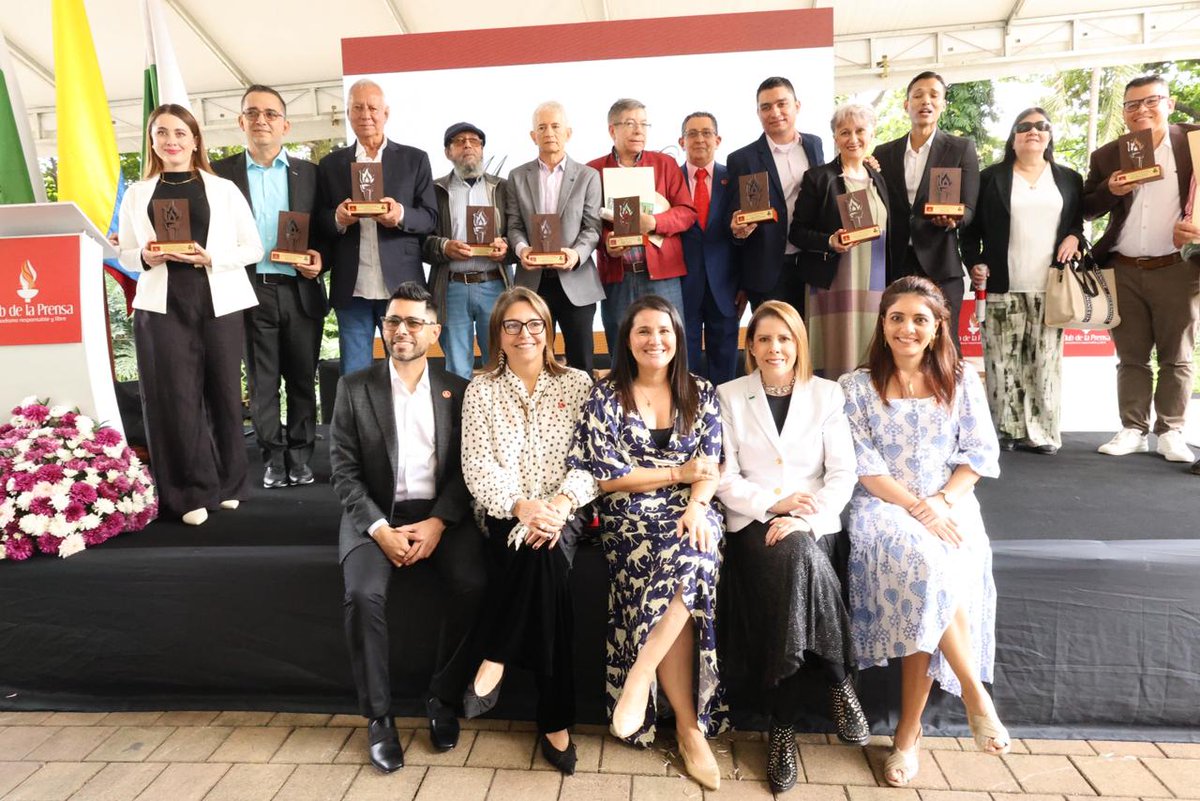 Club de la Prensa de Medellín tweet media