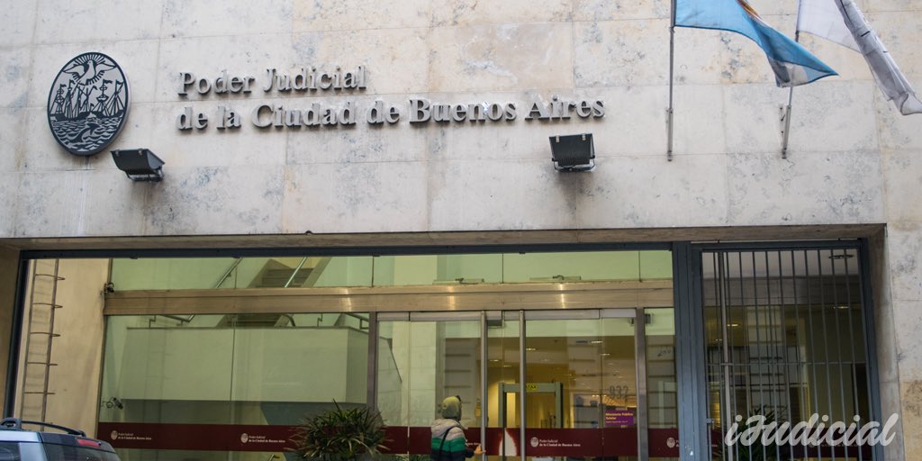 LaLeyRedaccion's tweet photo. 📣 Avance en la transferencia de la Justicia Laboral Nacional a la Ciudad Autónoma de Buenos Aires

El Poder Ejecutivo Nacional dio un paso hacia la transferencia de competencias judiciales en materia laboral

Los detalles en la nota de @MarleneSlatter1 https://t.co/nopnpLeJA6 https://t.co/NlzXzlKMhG