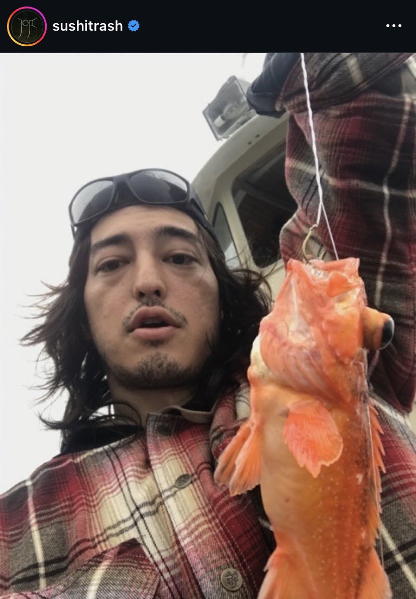 txtdrbekasi's tweet photo. bapak bapak kusut sering ngilang pergi mancing itu sekarang adalah kita dan joji https://t.co/k4Zrrvb8gB